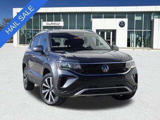 New 2024 Volkswagen Taos SE image 1