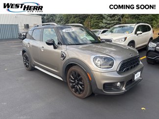 Used 2019 MINI Cooper Countryman S image 1