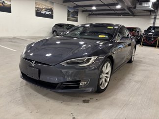 Used 2017 Tesla Model S 90D image 1