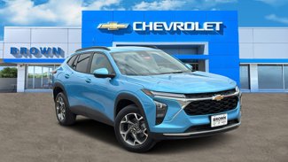 New 2025 Chevrolet Trax LT w/ Driver Confidence Package image 1