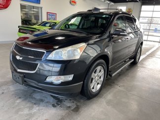 Used 2011 Chevrolet Traverse LT image 1