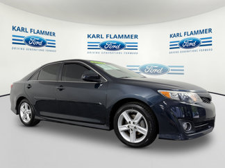 Used 2014 Toyota Camry L image 1