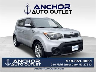 Used 2017 Kia Soul w/ Convenience Package image 1