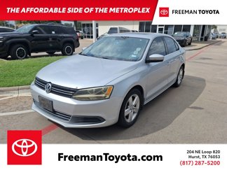 Used 2013 Volkswagen Jetta TDI image 1