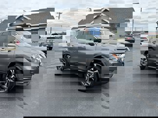 Used 2019 Nissan Rogue SV w/ Premium Package image 1