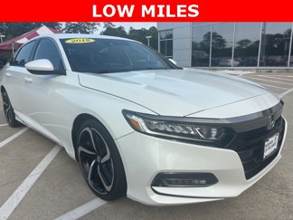 Used 2018 Honda Accord Sport image 1
