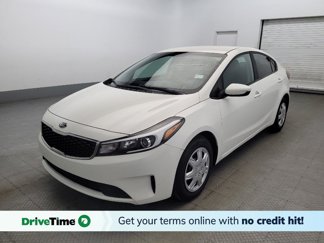 Used 2017 Kia Forte LX image 1