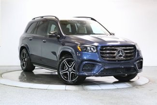 Used 2024 Mercedes-Benz GLS 450 4MATIC image 1