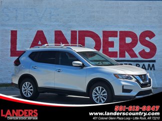 Used 2018 Nissan Rogue SV image 1