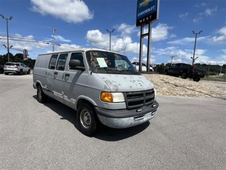 Used 2000 Dodge B1500 image 1