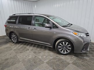 Used 2019 Toyota Sienna LE image 1
