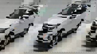 Used 2022 Chevrolet Equinox LT image 1