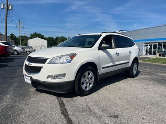 Used 2011 Chevrolet Traverse LS image 1