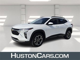 Certified 2024 Chevrolet Trax LT w/ Driver Confidence Package image 1