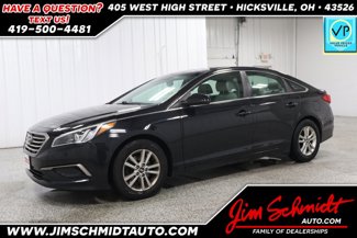 Used 2016 Hyundai Sonata SE image 1