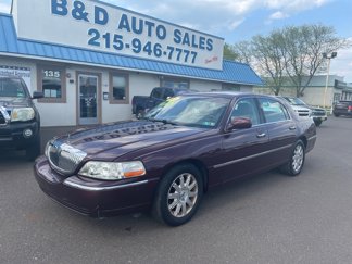 Used 2008 Lincoln Town Car Signature Limited image 1