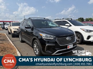 Used 2017 Hyundai Santa Fe SE image 1