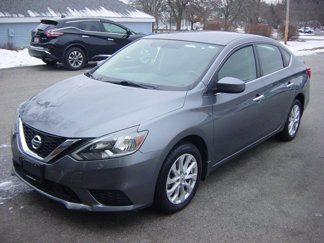 Used 2019 Nissan Sentra SV image 1