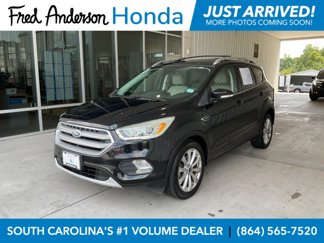 Used 2017 Ford Escape Titanium image 1