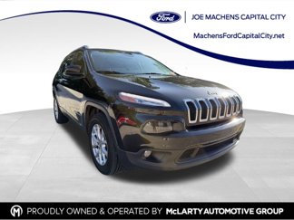 Used 2015 Jeep Cherokee Latitude w/ Cold Weather Group image 1