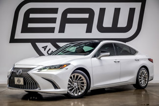 Used 2019 Lexus ES 350 Ultra Luxury image 1