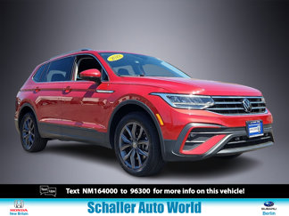 Used 2022 Volkswagen Tiguan SE image 1