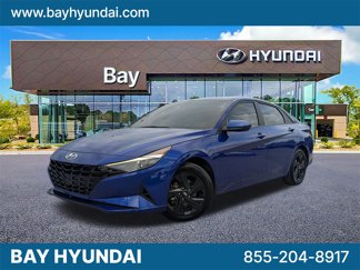 Certified 2023 Hyundai Elantra SEL image 1