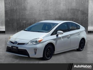 Used 2014 Toyota Prius Two image 1