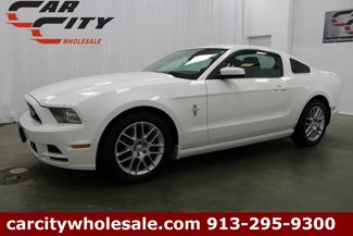 Used 2013 Ford Mustang Premium image 1