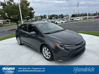 Used 2023 Toyota Corolla LE image 1