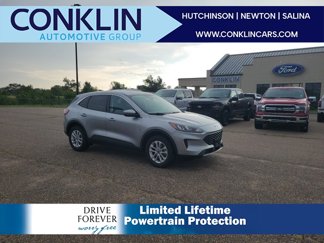 Used 2021 Ford Escape SE image 1