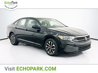 Used 2024 Volkswagen Jetta S image 1