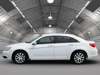 Used 2014 Chrysler 200 Touring image 1