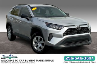 Used 2019 Toyota RAV4 LE image 1