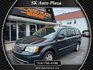 Used 2011 Chrysler Town & Country Touring w/ Entertainment Group #1 image 1