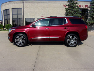 Used 2017 GMC Acadia Denali w/ Technology Package image 1