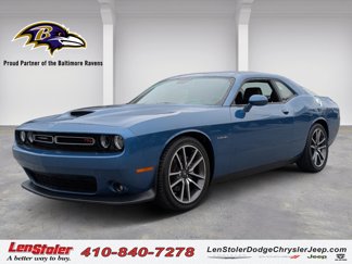 Used 2022 Dodge Challenger R/T w/ Plus Package image 1