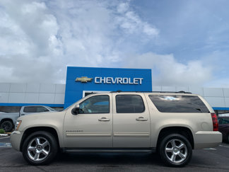 Used 2011 Chevrolet Suburban LT w/ Luxury Package image 1