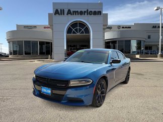 Used 2021 Dodge Charger SXT w/ Blacktop Package image 1
