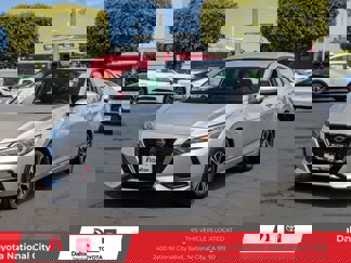 Used 2021 Nissan Sentra SV image 1