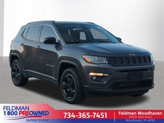 Used 2019 Jeep Compass Latitude image 1