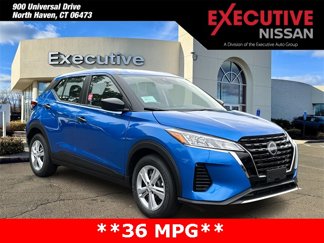 New 2025 Nissan Kicks Play S image 1