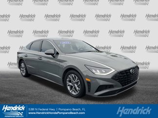 Used 2023 Hyundai Sonata SEL image 1