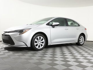 Used 2024 Toyota Corolla LE image 1