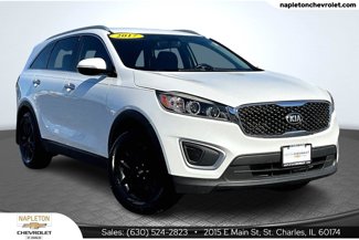 Used 2017 Kia Sorento LX w/ LX Convenience Package image 1