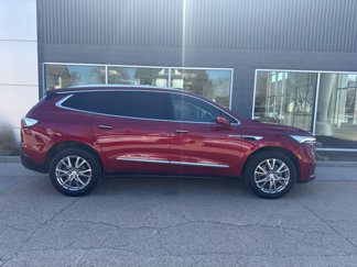 Used 2022 Buick Enclave Premium w/ Surround and Sites Package image 1