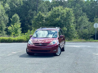 Used 2007 Toyota Sienna XLE image 1