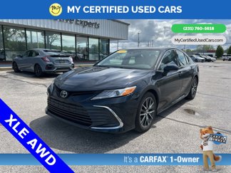 Used 2021 Toyota Camry XLE image 1