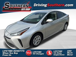 Used 2019 Toyota Prius L Eco image 1