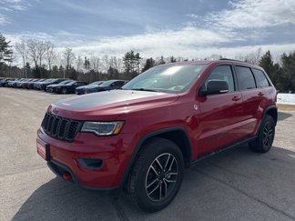 Used 2019 Jeep Grand Cherokee Trailhawk w/ Trailhawk Luxury Group image 1